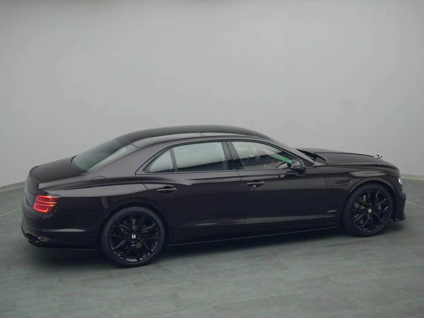 Flying Spur Speed Blackline Touring Styling Naim