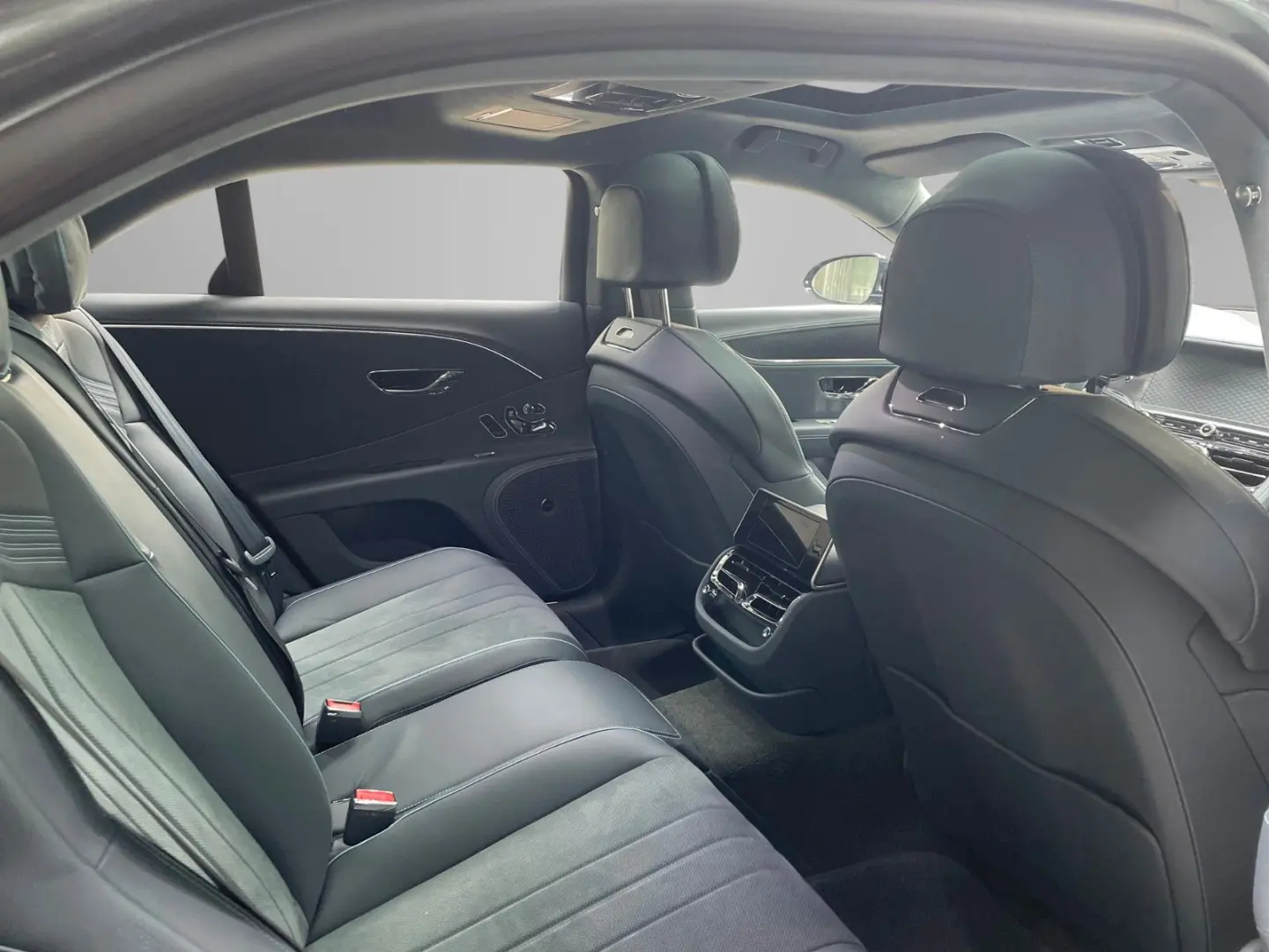 Flying Spur S 4.0 V8 - Naim Pano Park Heater