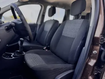 Dacia Duster – 2011