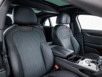 Flying Spur Hybrid MY22