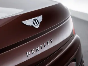 Flying Spur Hybrid MY22