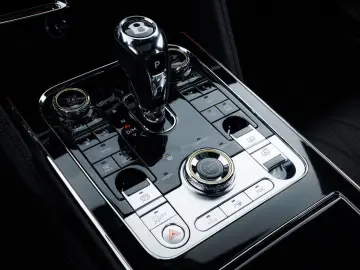 Flying Spur Hybrid MY22