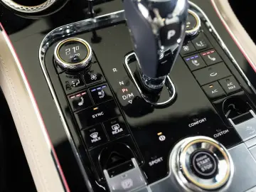 Continental GT V8 Azure