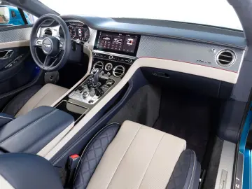 Continental GT V8 Azure