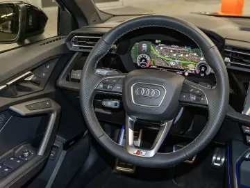 A3 Sportback 35 TFSI S line Matrix Navi Pano HuD