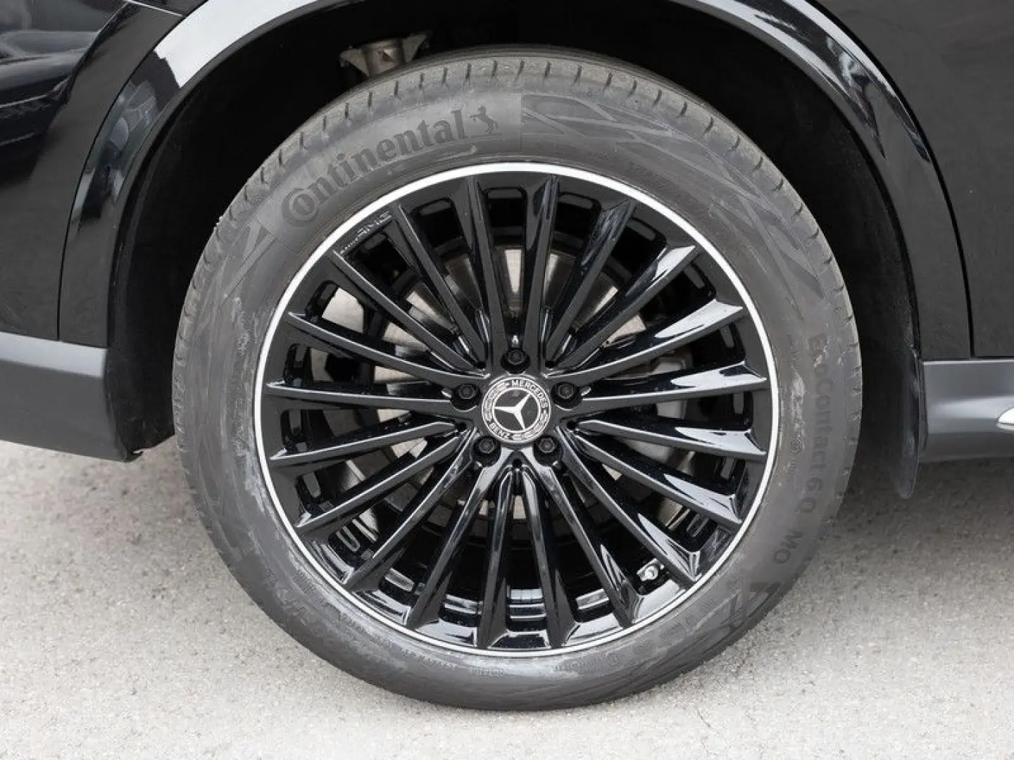 GLC 200 4M AMG-Sport DIGITAL Night Burm Stdhz 20