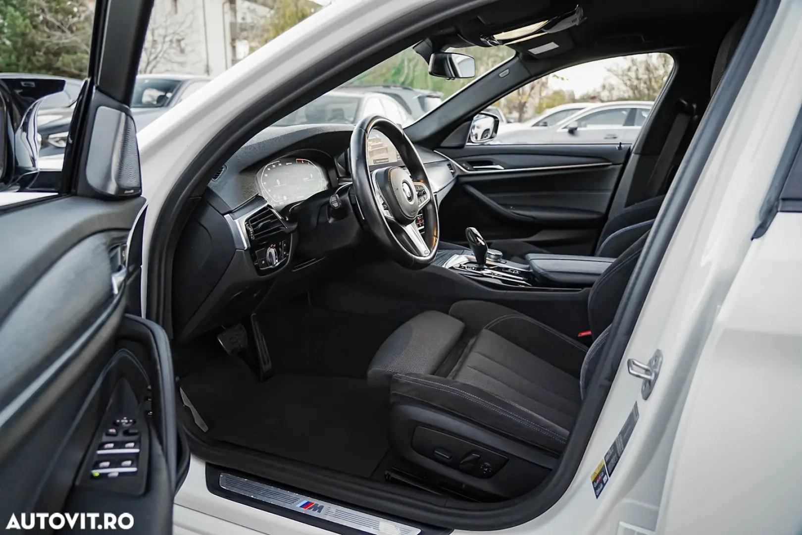 BMW Seria 5 530e Aut. M Sport Edition