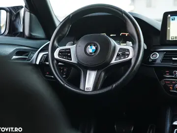 BMW Seria 5 530e Aut. M Sport Edition