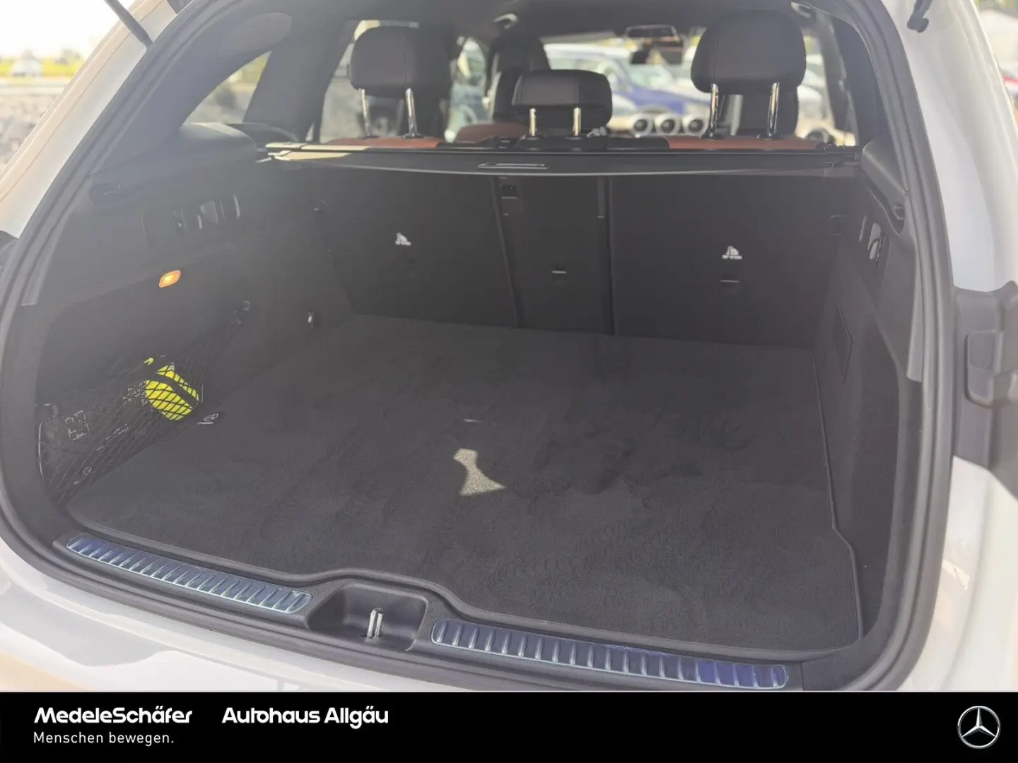 GLC 220 d 4M AMG Night AHK LED Kam Sound 20