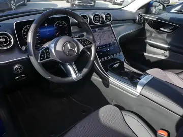 Mercedes-Benz C 180 Limuzină AVANTGARDE 360  AHK