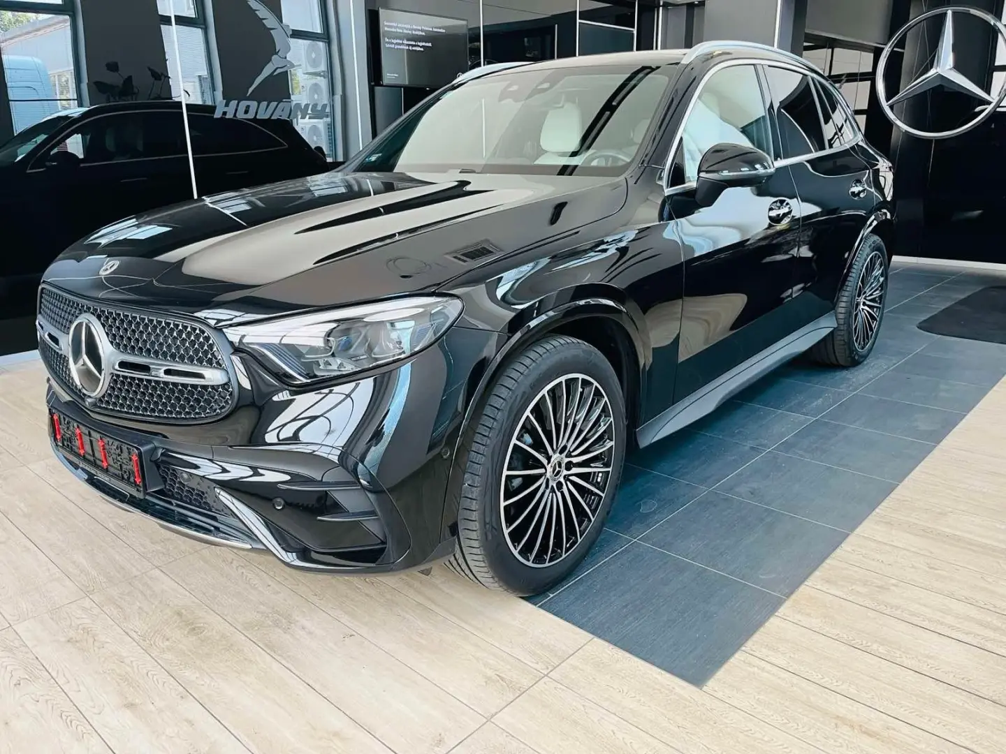 GLC 220 d 4Matic   PANORAMA LED 360 KAMERA