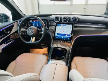 GLC 220 d 4Matic   PANORAMA LED 360 KAMERA