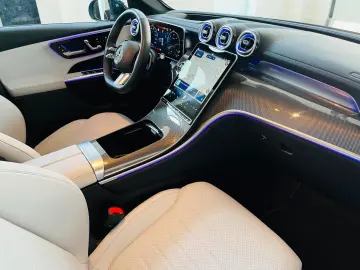 GLC 220 d 4Matic   PANORAMA LED 360 KAMERA