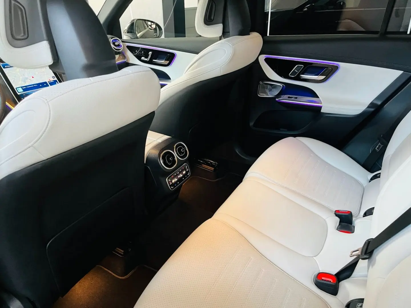 GLC 220 d 4Matic   PANORAMA LED 360 KAMERA