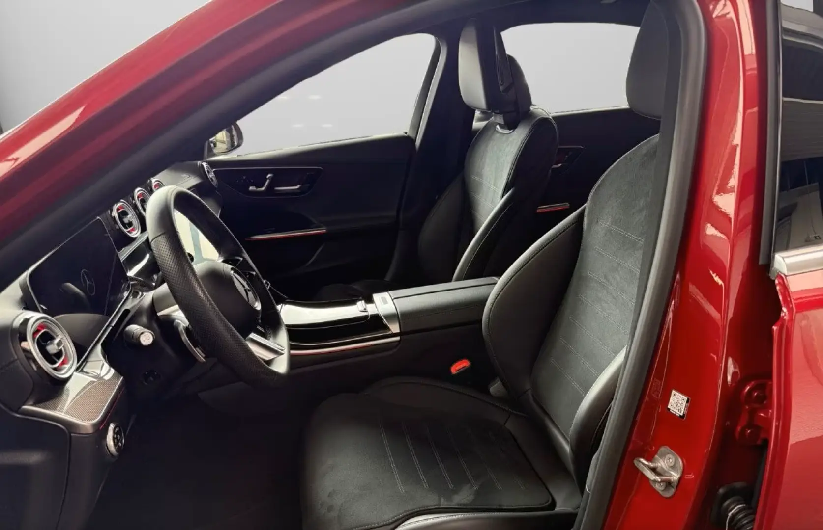 Mercedes-Benz C 180 AMG Premium DigiLight 360