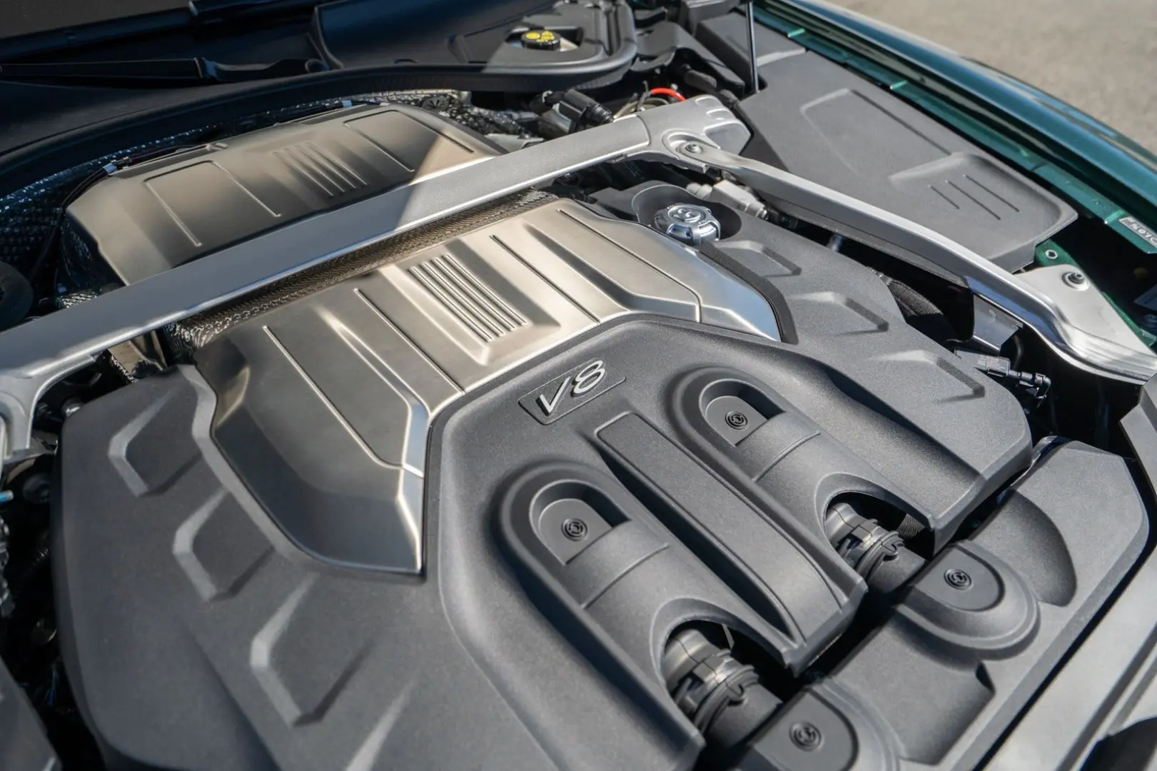 Flying Spur Azure V8  Naim  Rotating Display