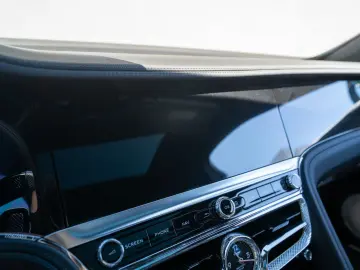 Flying Spur Azure V8  Naim  Rotating Display