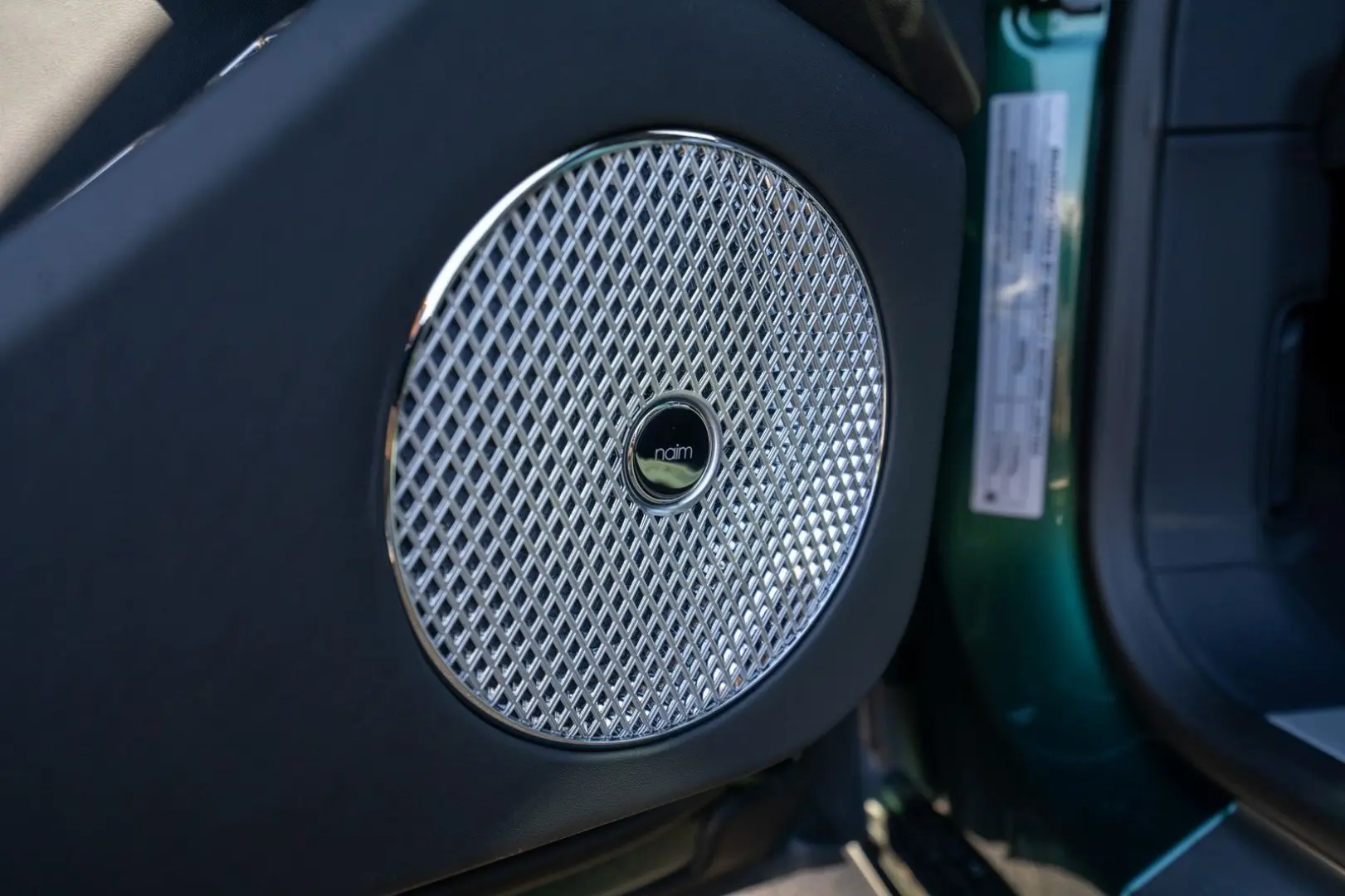 Flying Spur Azure V8  Naim  Rotating Display