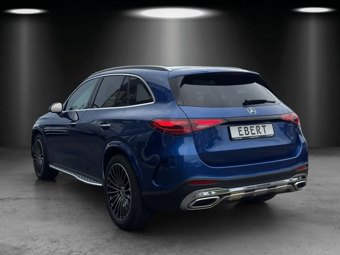 GLC 300 d 4M AMG Distro HUD Pano AHK 360  20