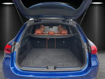 GLC 300 d 4M AMG Distro HUD Pano AHK 360  20