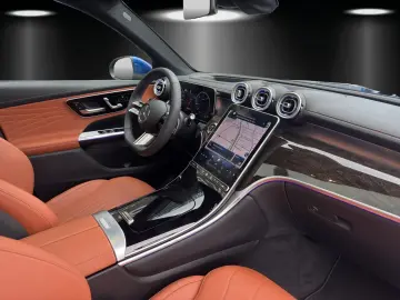 GLC 300 d 4M AMG Distro HUD Pano AHK 360  20