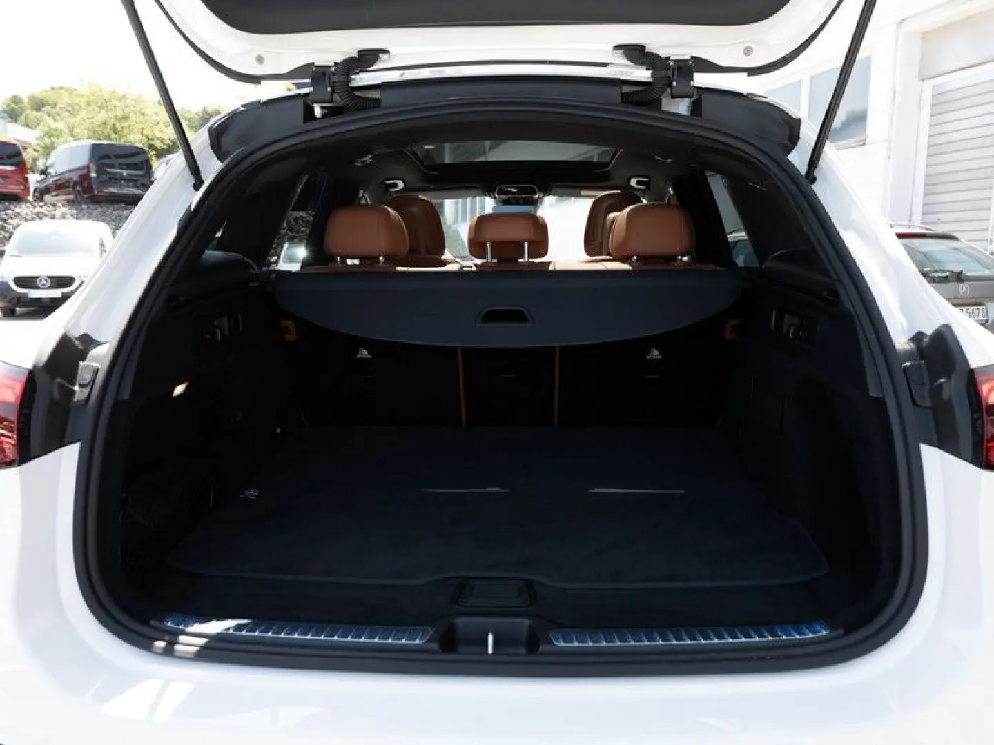 GLC 300 4M AMG-Sport DIGITAL 360 Pano AHK Leder