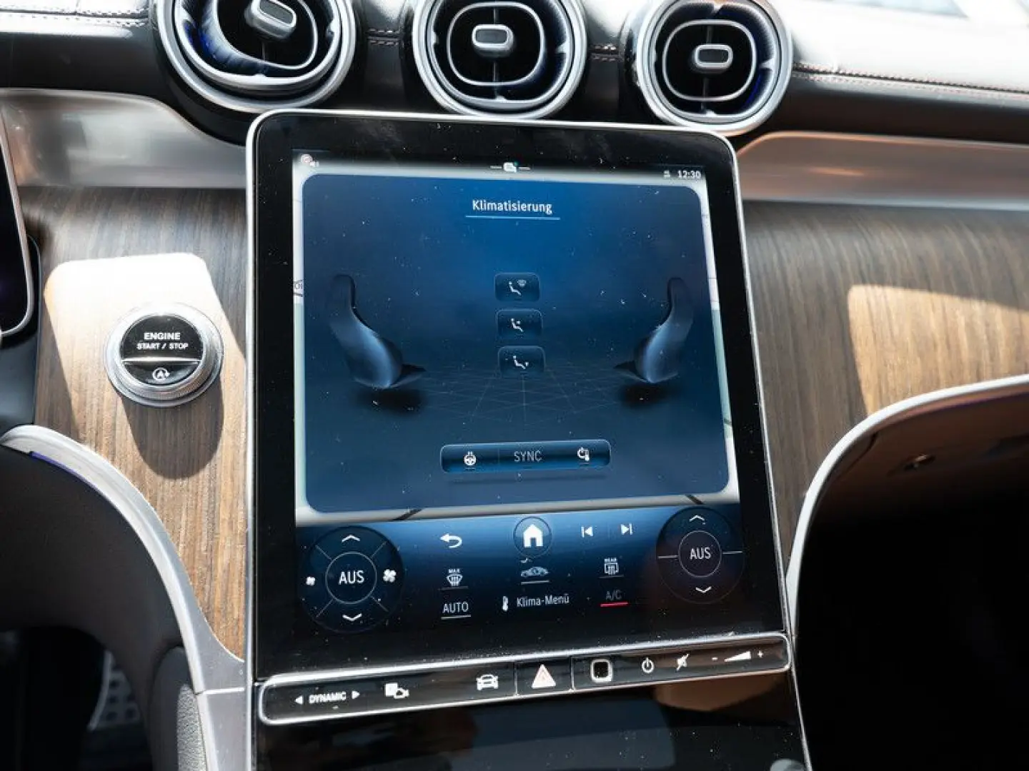 GLC 300 4M AMG-Sport DIGITAL 360 Pano AHK Leder