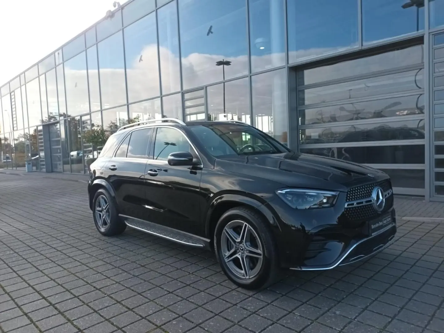 GLE 450 4MATIC  AMG-Sport Pano Burm AHK Memo MLB