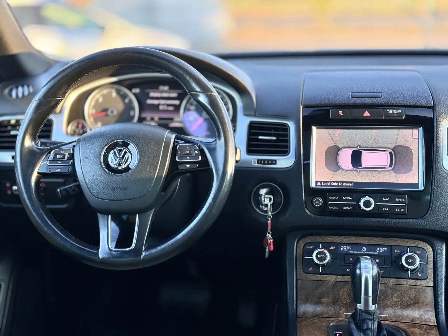 Volkswagen Touareg – Automat – 2011