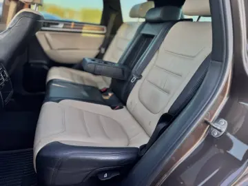 Volkswagen Touareg – Automat – 2011