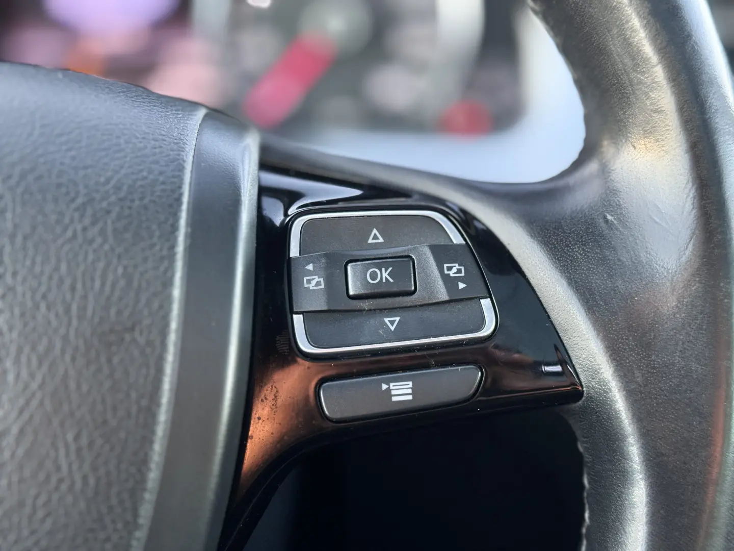 Volkswagen Touareg – Automat – 2011