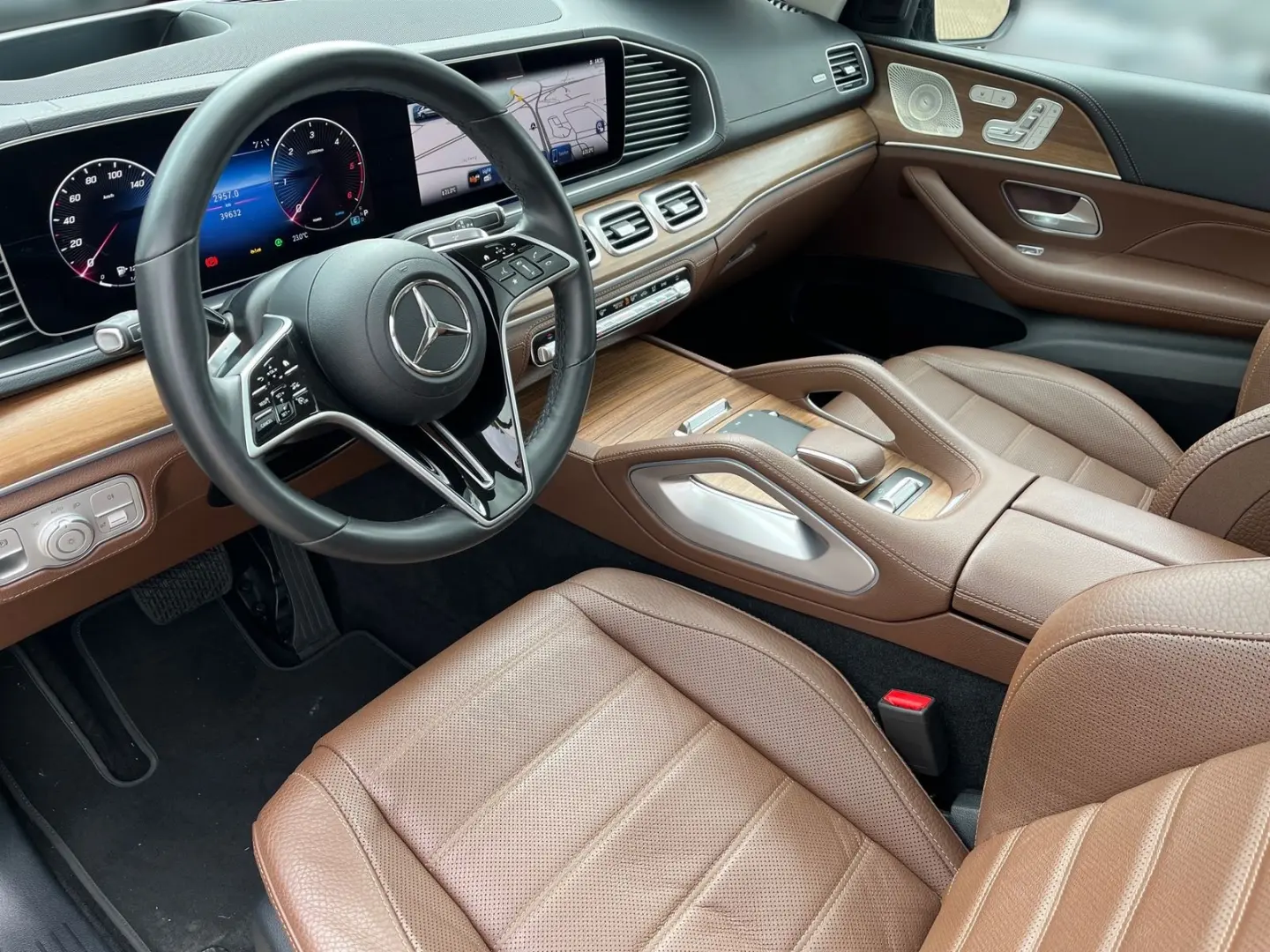 GLE 450 d 4M AMG Pano Burm Distr Sitzkli HUD AIR