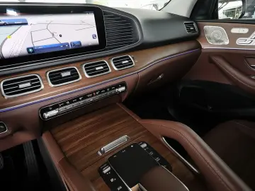 GLE 450 d 4M AMG Line AHK PANORAMA MEMORY 360