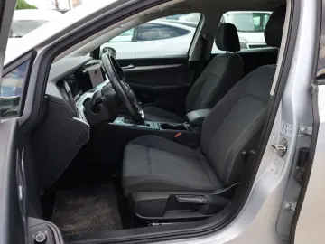 Volkswagen Golf Combi 2.0D 115CP