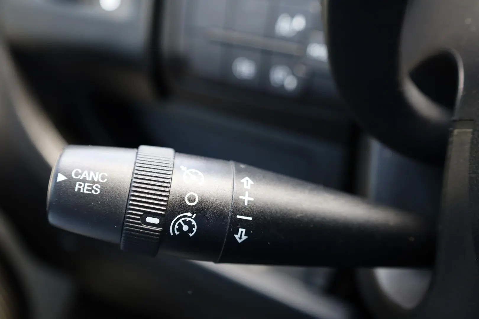 Peugeot Boxer 2.0 130 HP L2H2 cu 7 locuri