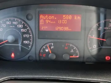 Peugeot Boxer 2.0 130 HP L2H2 cu 7 locuri