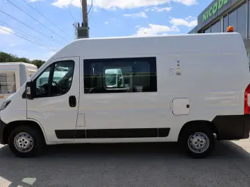 Peugeot Boxer 2.0 130 HP L2H2 cu 7 locuri