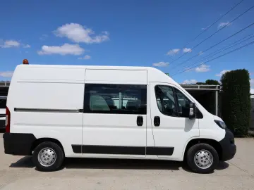 Peugeot Boxer 2.0 130 HP L2H2 cu 7 locuri