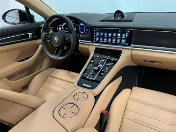 Panamera 4 E-Hybrid Platinum Edition