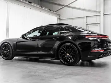Panamera 4 E-Hybrid Sport Design Panodak BOSE AC