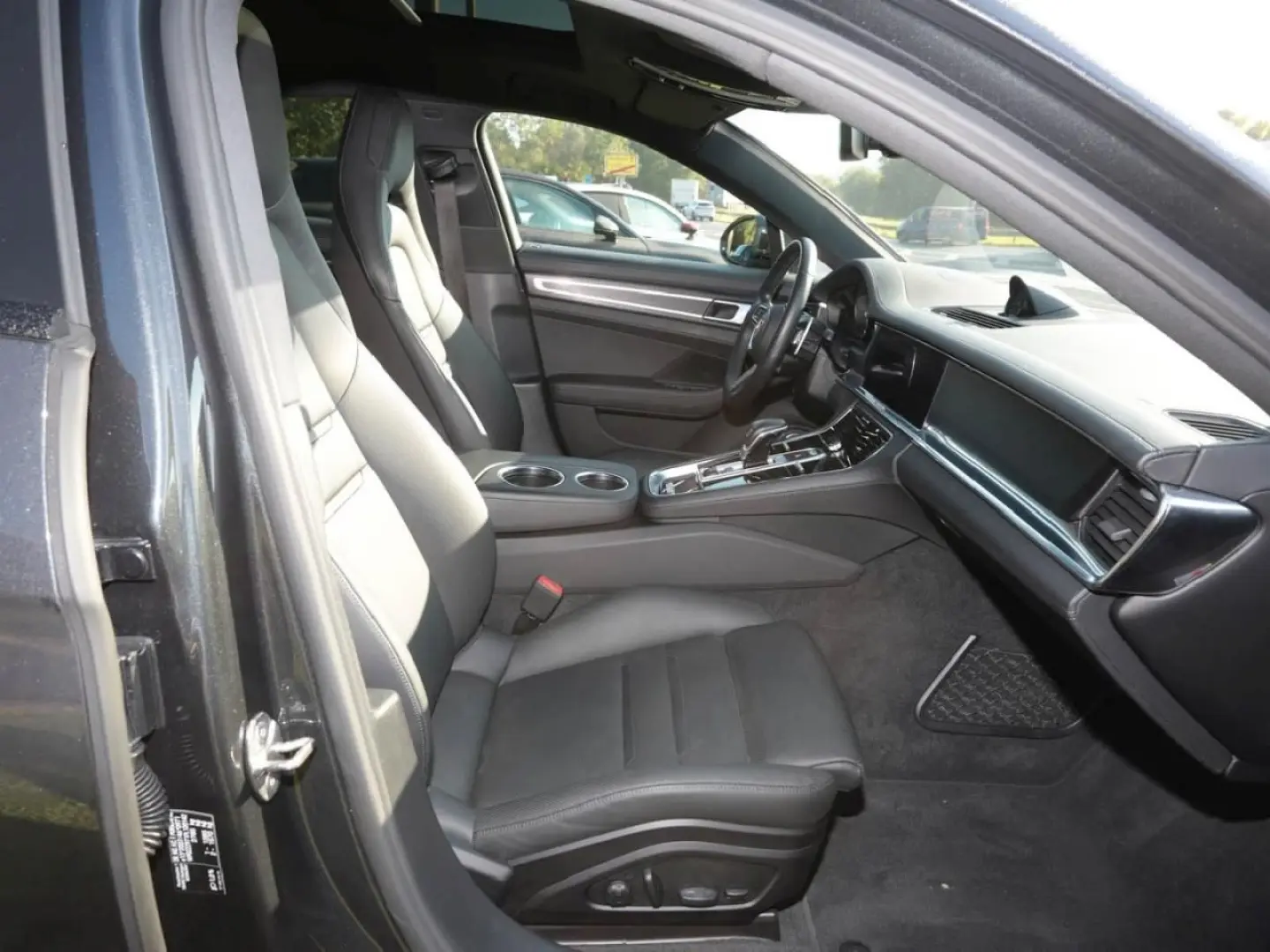 Panamera 4 E-Hybrid Platinum Edition HeadUp Bose