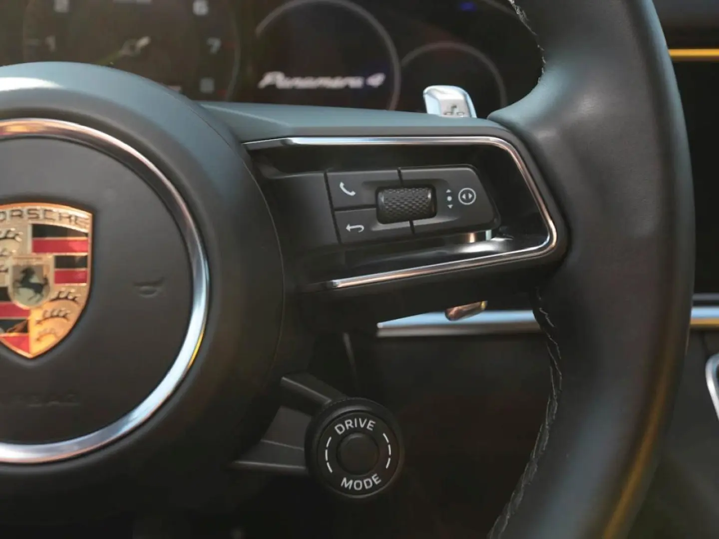 Panamera 4 E-Hybrid Platinum Edition HeadUp Bose