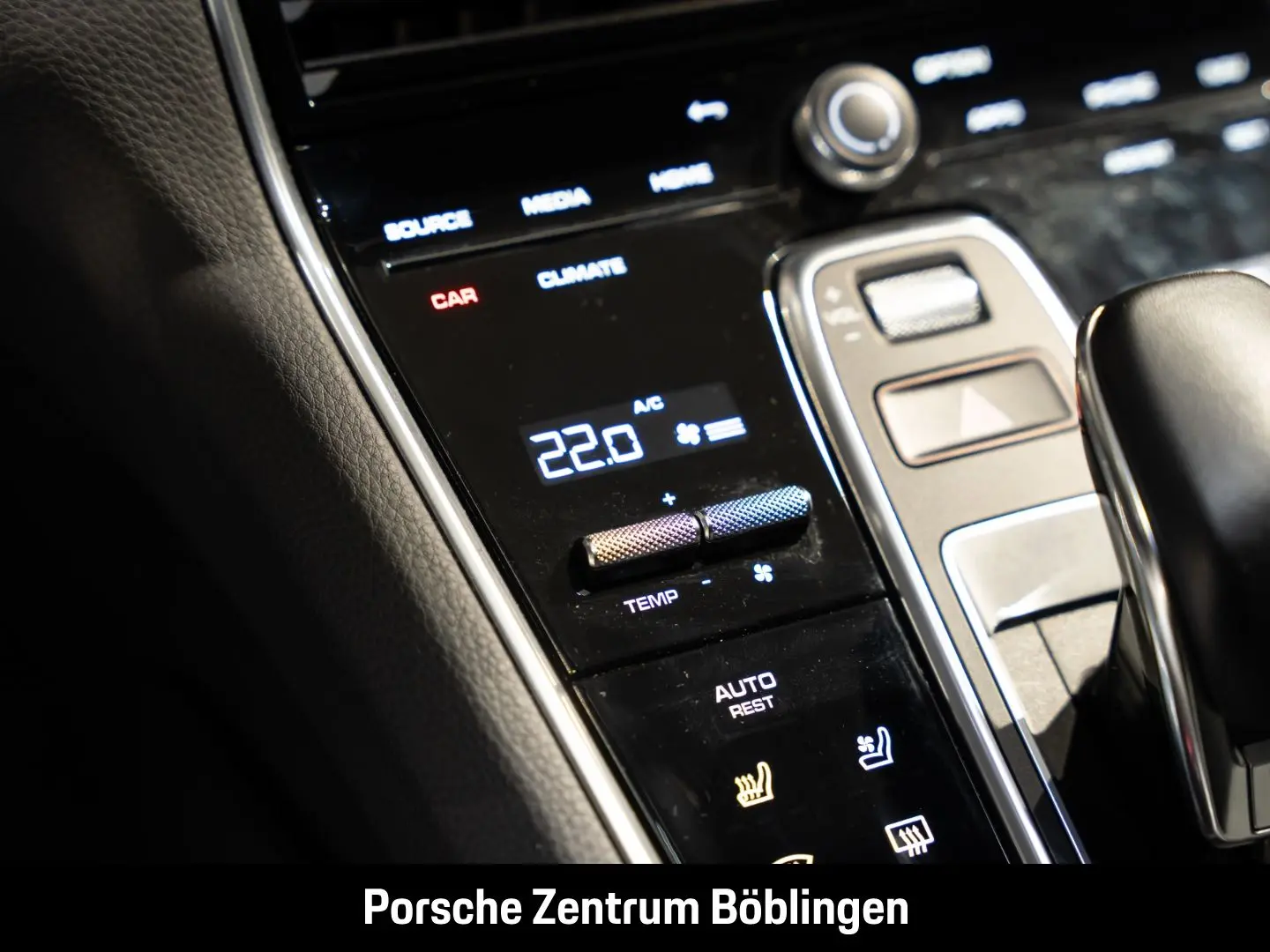 Panamera 4 E-Hybrid Platinum Edition HA-Lenkung