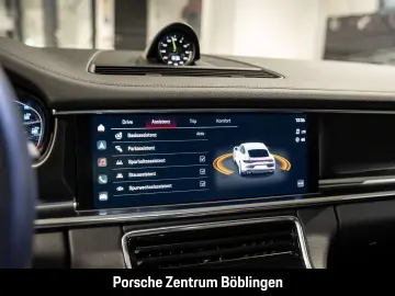 Panamera 4 E-Hybrid Platinum Edition HA-Lenkung