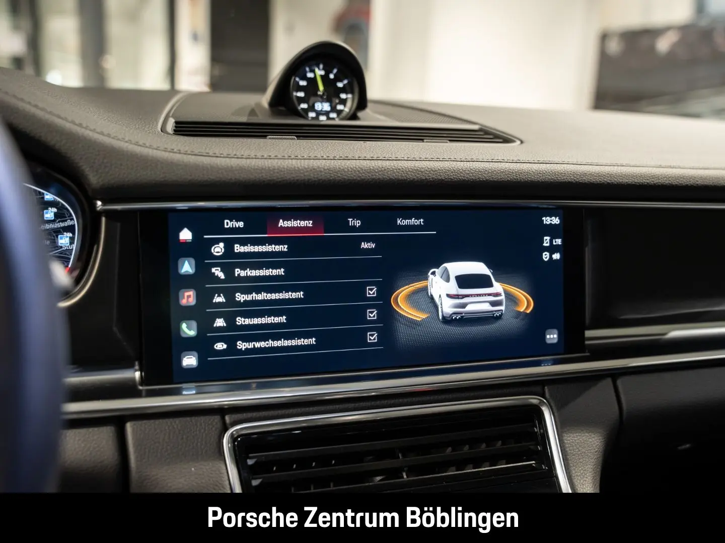 Panamera 4 E-Hybrid Platinum Edition HA-Lenkung