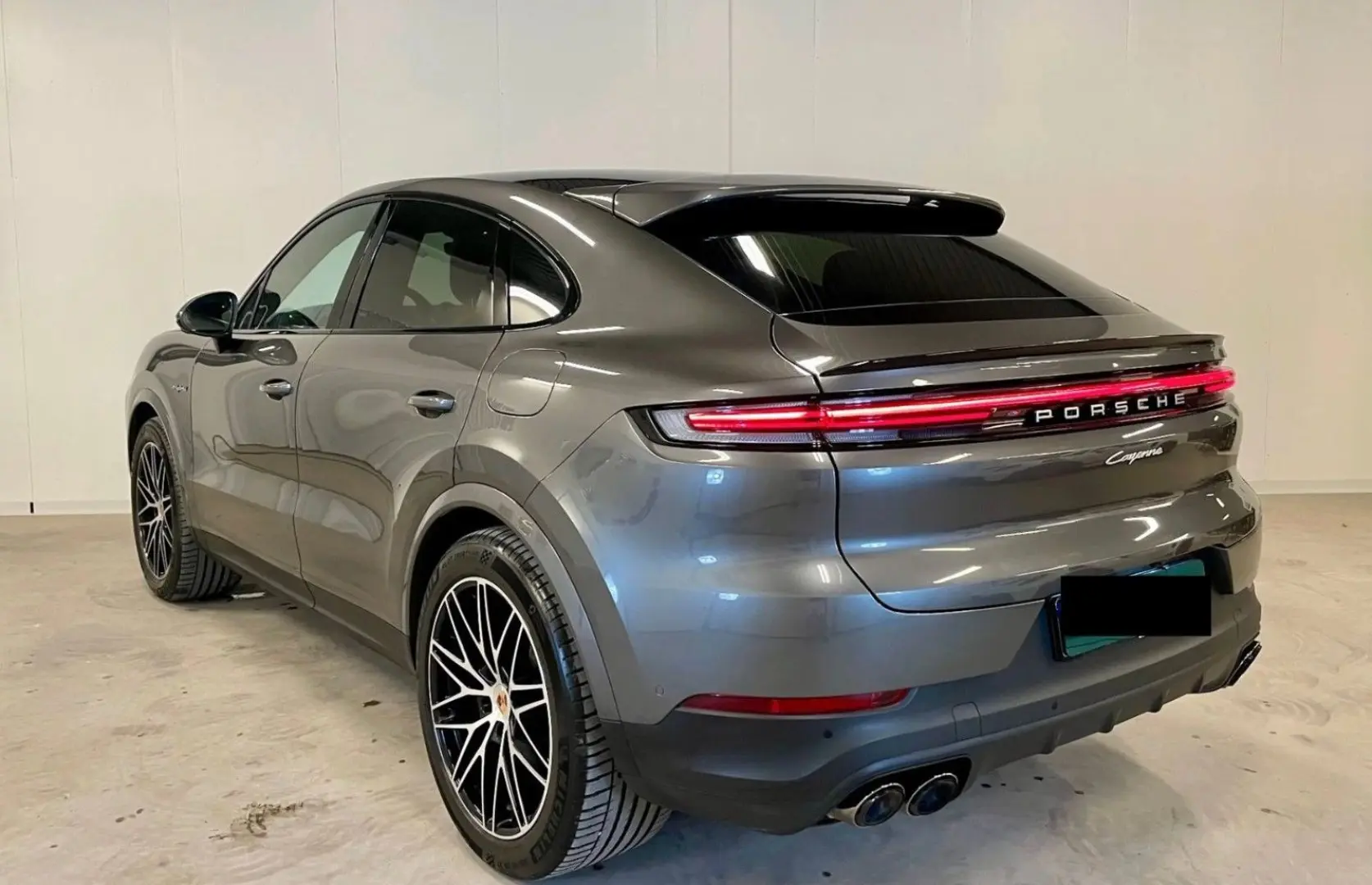 Cayenne Coupe E-Hybrid