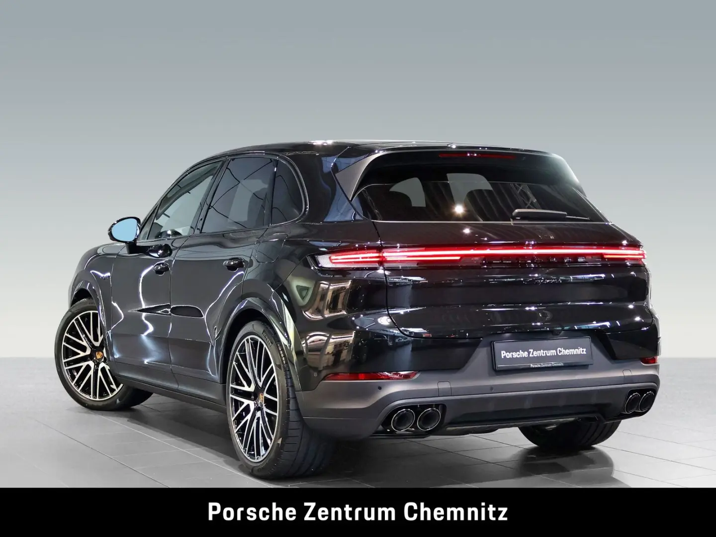 Cayenne E-Hybrid Luft;BOSE;Pano;14-Wege Sitze