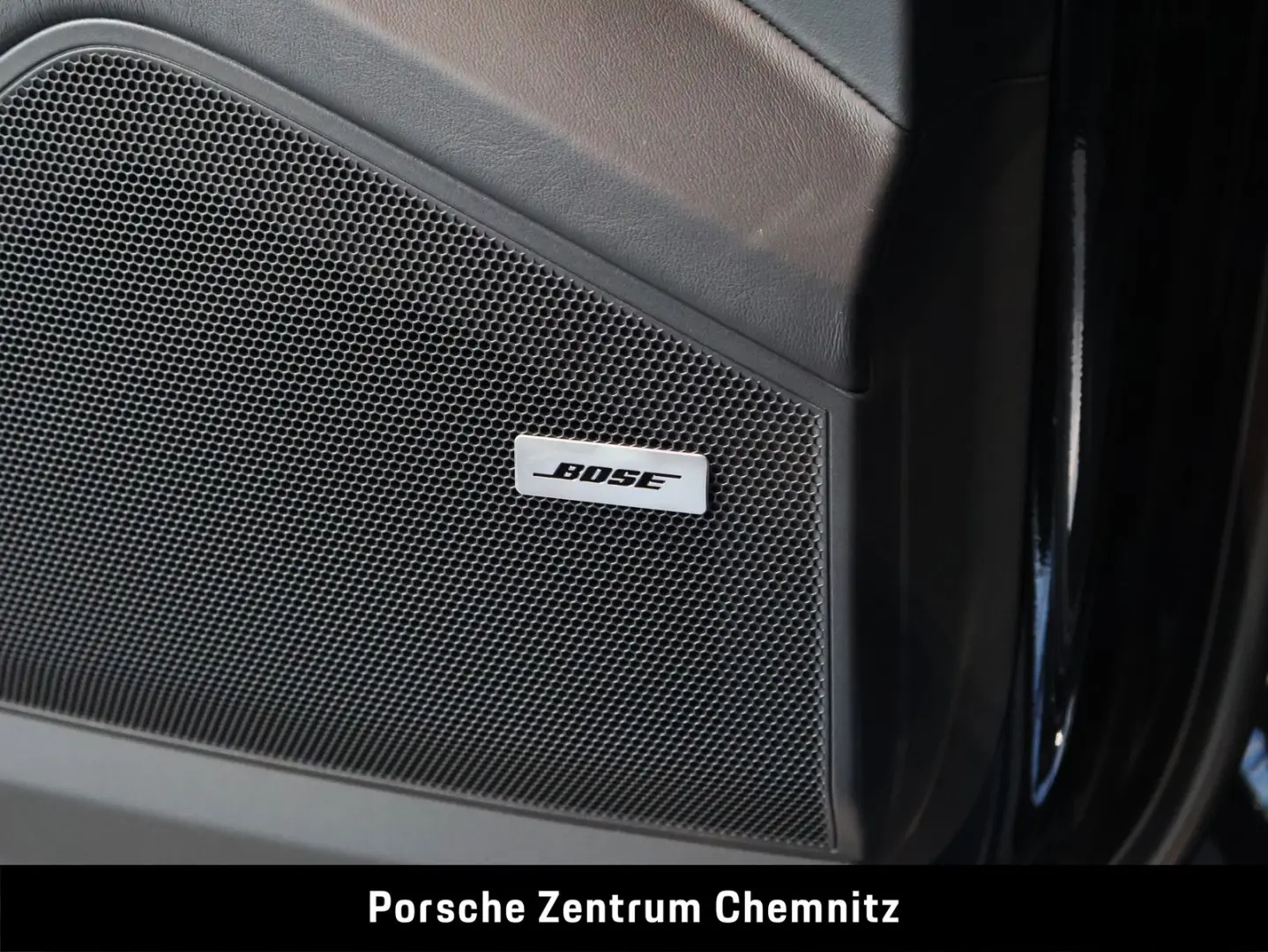 Cayenne E-Hybrid Luft;BOSE;Pano;14-Wege Sitze