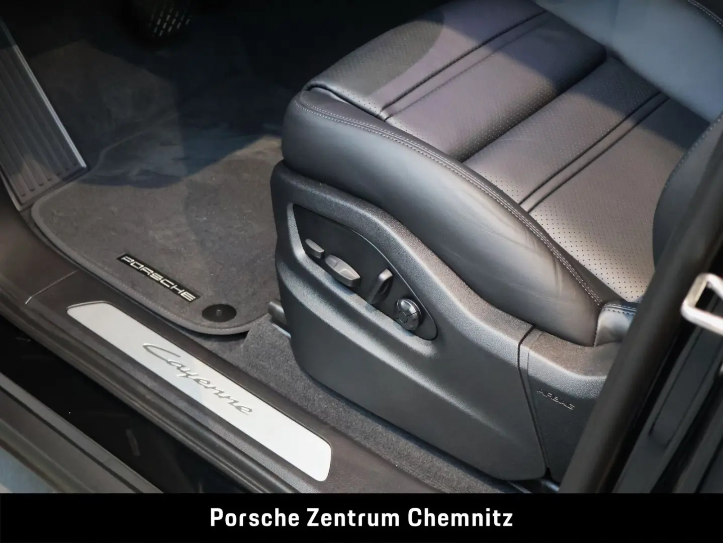 Cayenne E-Hybrid Luft;BOSE;Pano;14-Wege Sitze