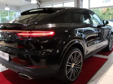 Cayenne Coupe E-Hybrid Panorama  AHK